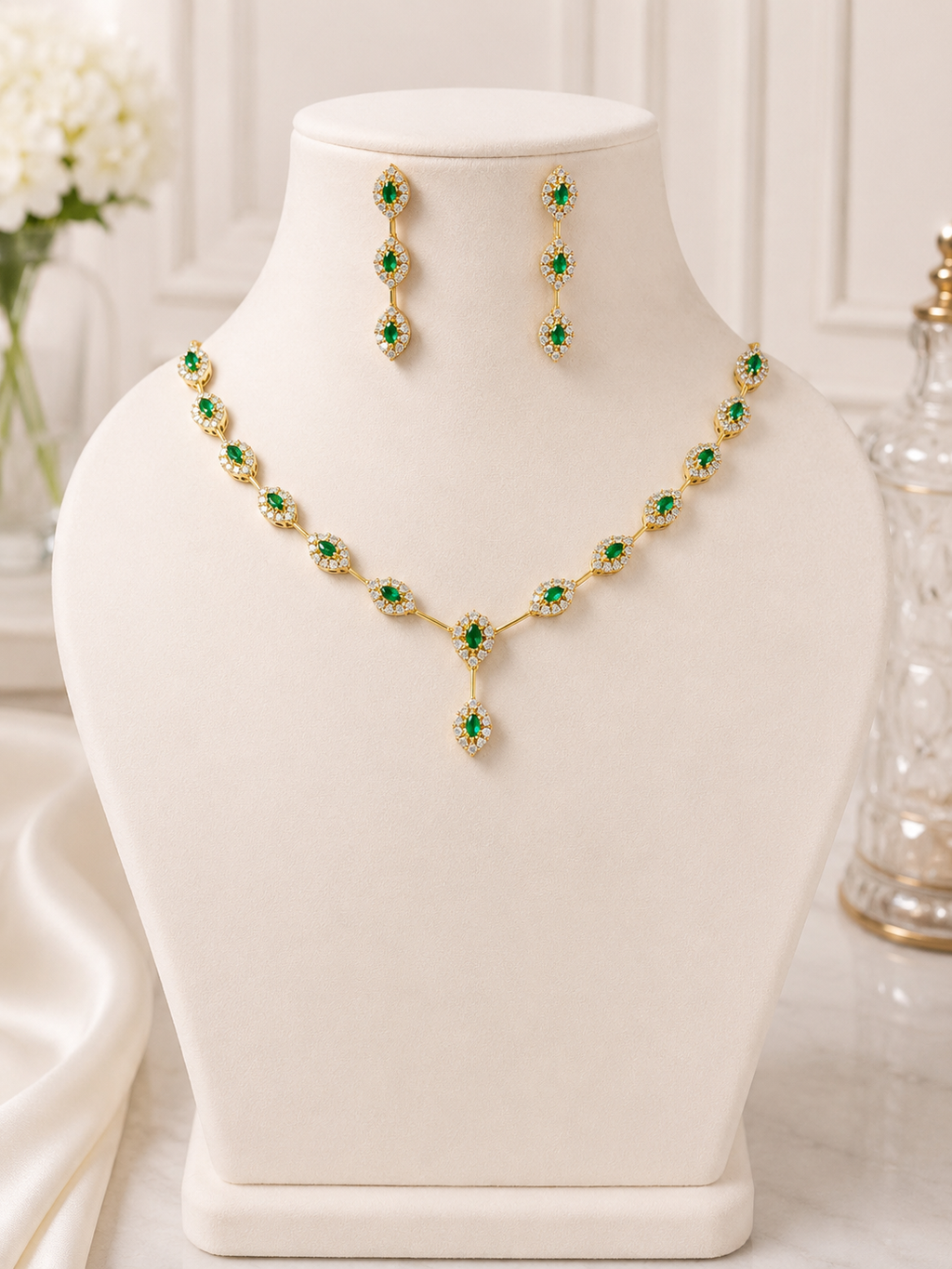 Emerlad Noor Necklace Set